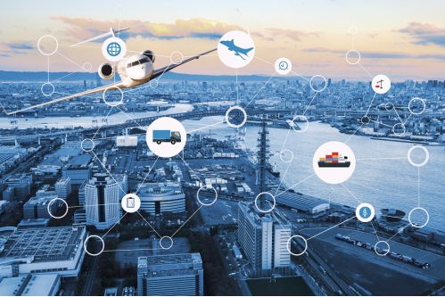 郭臺銘不狂了 攜46臺光刻機全力支持華為,網(wǎng)友 這次打算待多久